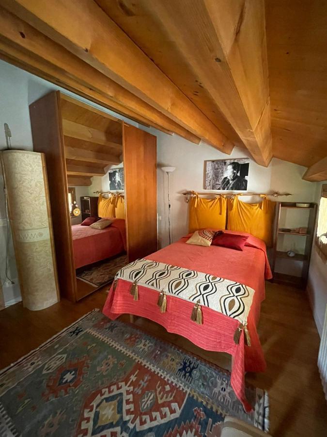 La Casa Del Glicine Hotel Tarzo Bagian luar foto